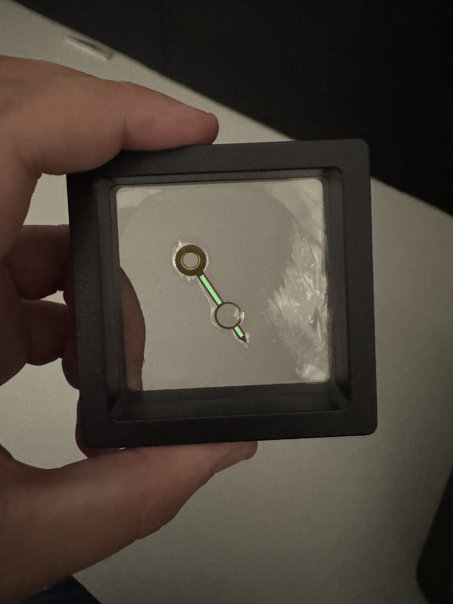 Brevísimo recordatorio de que este es el último lote de agujas de reloj con Radio que tendremos en la tienda hasta nuevo aviso