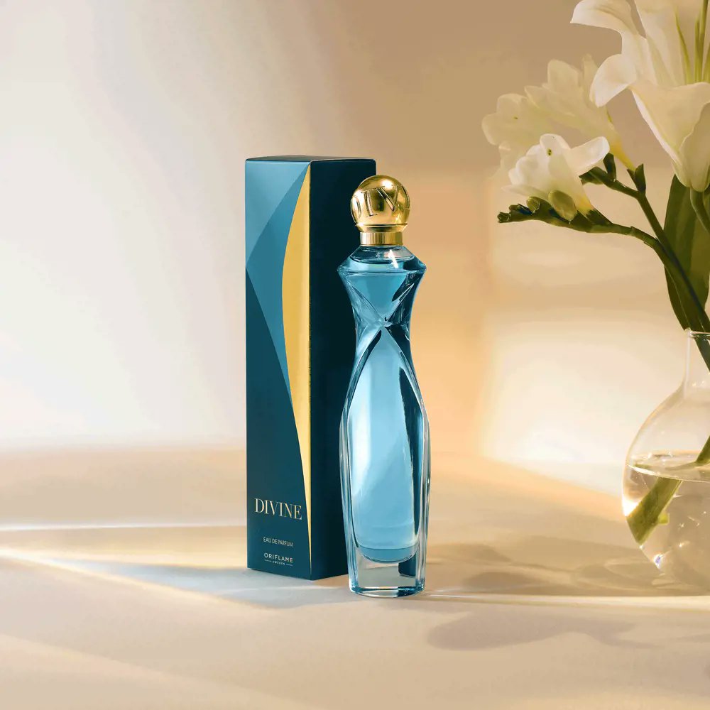 Oriflameabuja9j's tweet image. Oriflame Divine Eau de Parfum โ For the Woman Who Owns Every Room ๐โจ๐ซ
Feel like a star and shine in every moment with this iconic and powerful floral Eau de Parfum that radiates star quality.
Price: N 40,000
Nationwide Delivery
To order: DM/WhatsApp 07063597509