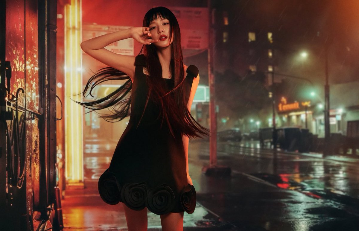 portalblackpink's tweet image. #JISOO para a nova campanha Self-Portrait Outono/lnverno 2025.