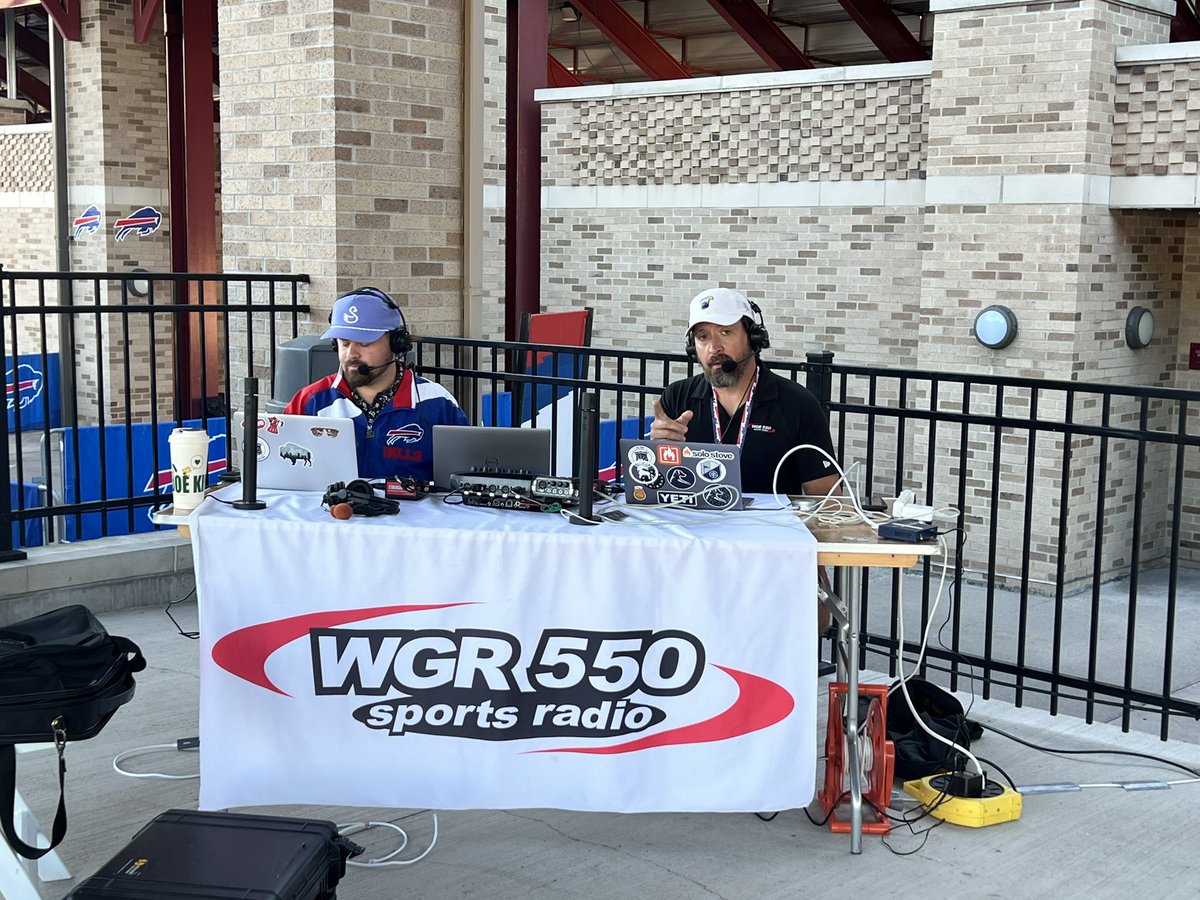 SalSports's tweet image. And so it begins! #BillsMafia
Heading on @WGR550 right now for the first training camp segment of the year!