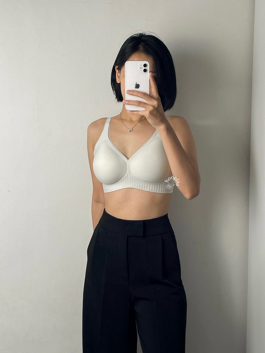 hooplaa_'s tweet photo. things i don’t regret buying : comfy BRA edition✨ https://t.co/MvvpQz3uln