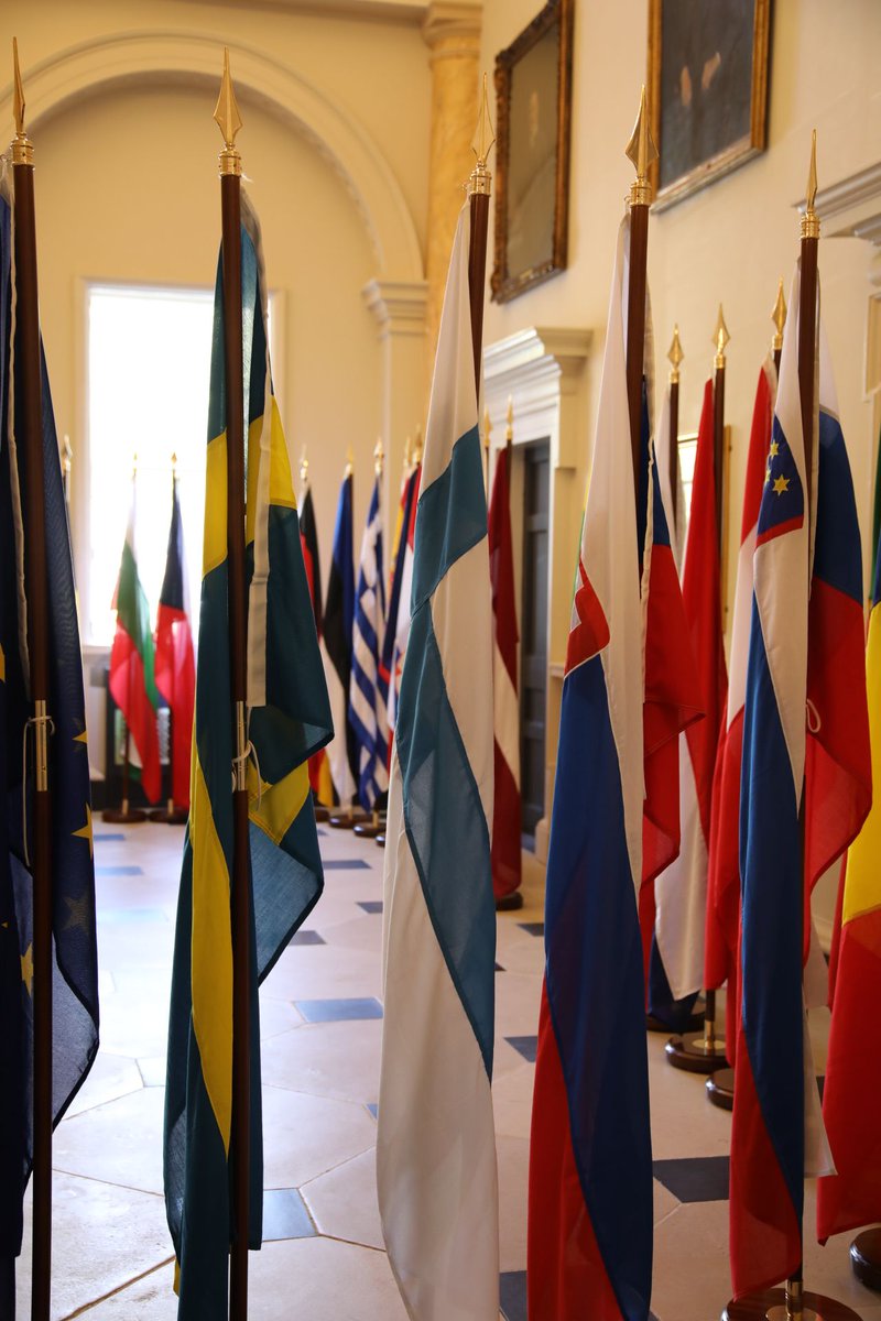 OireachtasNews's tweet image. In May, we celebrated #EuropeDay, which marked the 75th anniversary of the signing of the Schumann Declaration in 1950. You can learn more about how Europe Day is marked in the Oireachtas & Ireland's relationship with the EU below. #SeeForYourself
oir.ie/f8448f8