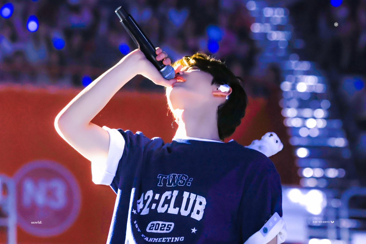 snowfall1107's tweet image. 250215 fm   

#TWS #투어스 #247WithUs 
#SHINYU #신유 #신정환