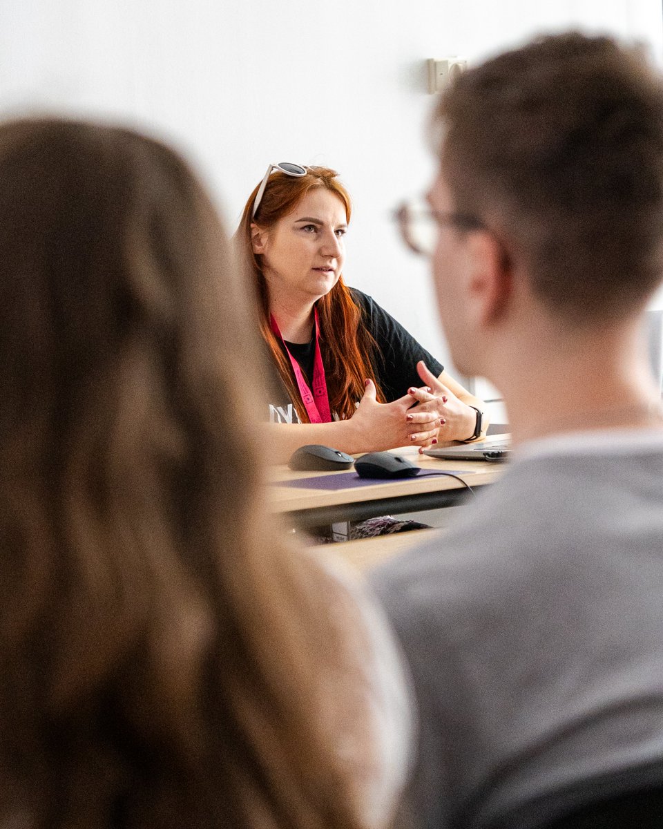 Digital_Dragons's tweet image. 🎮 On July 5-6, we traveled to Wroclaw to take part in Hello GameDev Conference 2025.
🕹️ Digital Dragons was represented by:
👾 Agata Pietras - Game Incubation Specialist
👾 Radosław Syguła - Promotion Specialist
#digitaldragons #gamedev #event