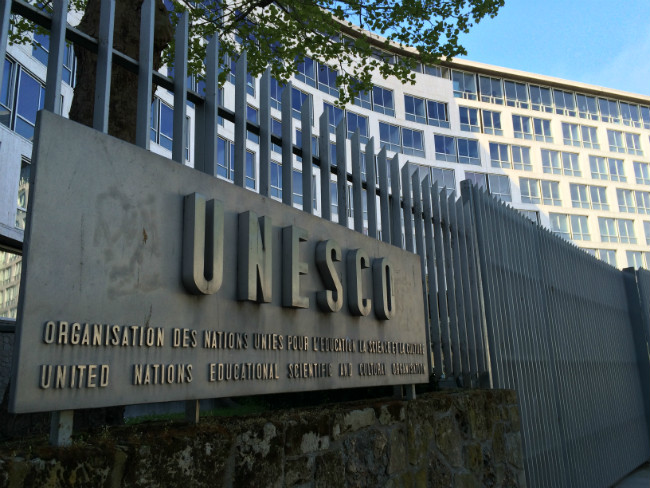Anuncio de retirada de #EEUU de <a href="/UNESCO/">UNESCO 🏛️ #Education #Sciences #Culture 🇺🇳</a> es otra demostración del desprecio del gobierno estadounidense por el multilateralismo e instituciones de <a href="/ONU_es/">Naciones Unidas</a> enfocadas en promover la paz, a las que presiona financieramente para imponer su fracasada doctrina de dominación mundial.