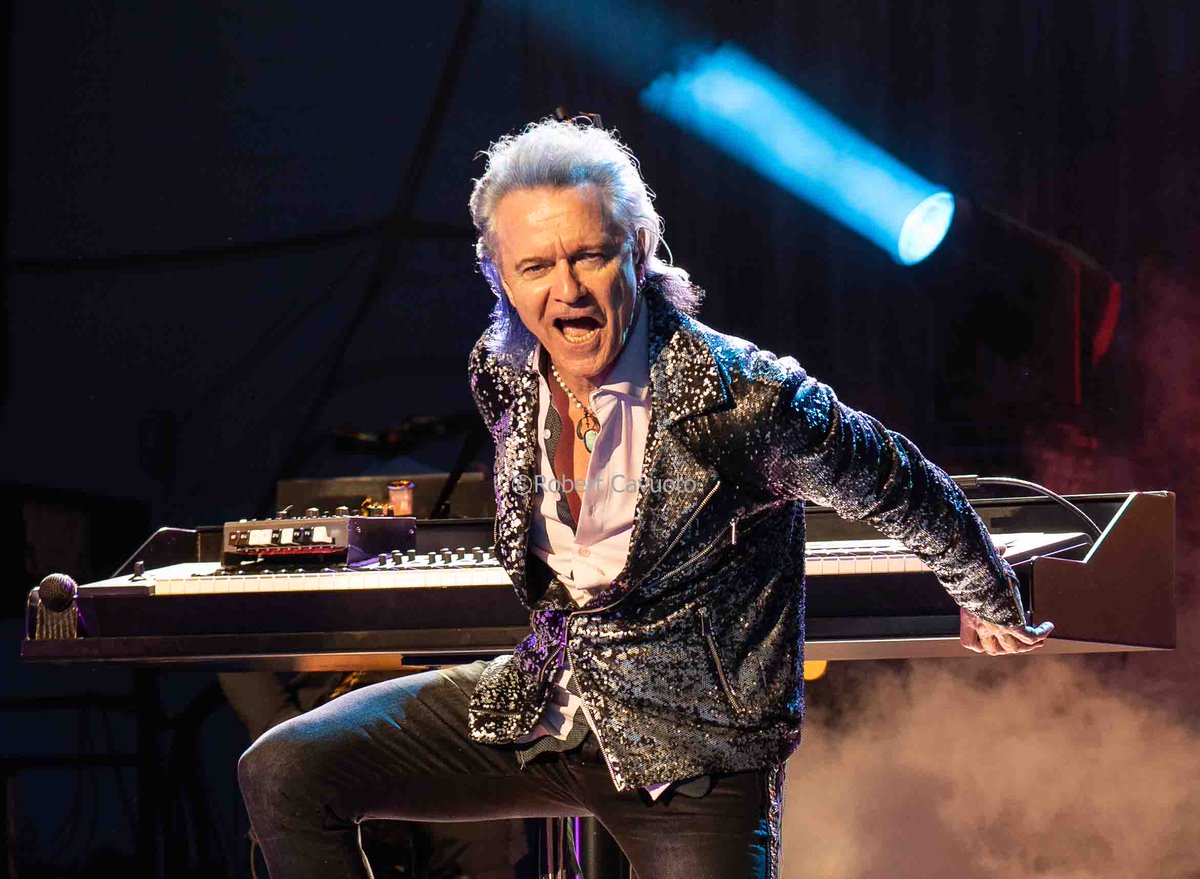 Robert Cavuoto (@robertcavuoto) on Twitter photo Lawrence Gowan #STYX Stunning & captivating frontman PNC NJ 7/20/25 <a href="/STYXtheBand/">Styx</a> <a href="/RollingStone/">Rolling Stone</a> <a href="/KerrangMagazine/">Kerrang!</a> <a href="/Revolvermag/">revolvermag</a> <a href="/ClassicRockMag/">Classic Rock Magazine</a> <a href="/Loudwire/">Loudwire</a> <a href="/RockTheseTweets/">ππ²ππ¨ππ€ππ§πππ¨π₯π₯ππππ―ππ§</a> <a href="/GuitarWorld/">Guitar World</a> <a href="/guitar/">Guitar.com</a> <a href="/GuitarPlayerNow/">Guitar Player</a> <a href="/Guitarist_Mag/">Guitarist Magazine</a> <a href="/MusicRadar/">MusicRadar</a> <a href="/TotalGuitar/">Total Guitar</a> <a href="/MetalHammer/">Metal Hammer</a> <a href="/ThisDayInMETAL/">THIS DAY IN METAL</a> Lawrence Gowan #STYX Stunning & captivating frontman PNC NJ 7/20/25 <a href="/STYXtheBand/">Styx</a> <a href="/RollingStone/">Rolling Stone</a> <a href="/KerrangMagazine/">Kerrang!</a> <a href="/Revolvermag/">revolvermag</a> <a href="/ClassicRockMag/">Classic Rock Magazine</a> <a href="/Loudwire/">Loudwire</a> <a href="/RockTheseTweets/">ππ²ππ¨ππ€ππ§πππ¨π₯π₯ππππ―ππ§</a> <a href="/GuitarWorld/">Guitar World</a> <a href="/guitar/">Guitar.com</a> <a href="/GuitarPlayerNow/">Guitar Player</a> <a href="/Guitarist_Mag/">Guitarist Magazine</a> <a href="/MusicRadar/">MusicRadar</a> <a href="/TotalGuitar/">Total Guitar</a> <a href="/MetalHammer/">Metal Hammer</a> <a href="/ThisDayInMETAL/">THIS DAY IN METAL</a>
