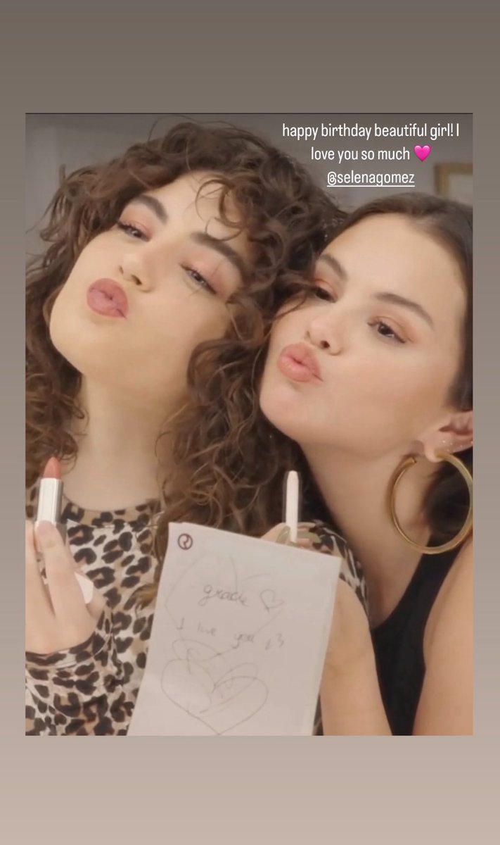 updateselenas's tweet image. “Feliz aniversário, garota linda!! Eu te amo muito 💗 @selenagomez”
Haven via Instagram Stories.