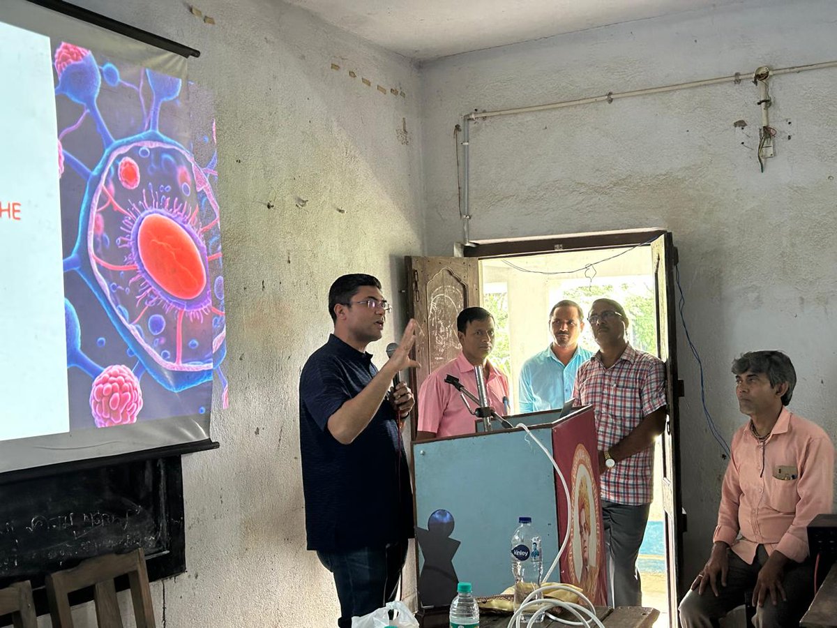 csir_iicb's tweet image. #CSIR Jigyasa Programme at Biidyadharpur Nabakumar Vidyamandir (H.S), Mandirbazar, South 24 Parganas on July 17, 2025.