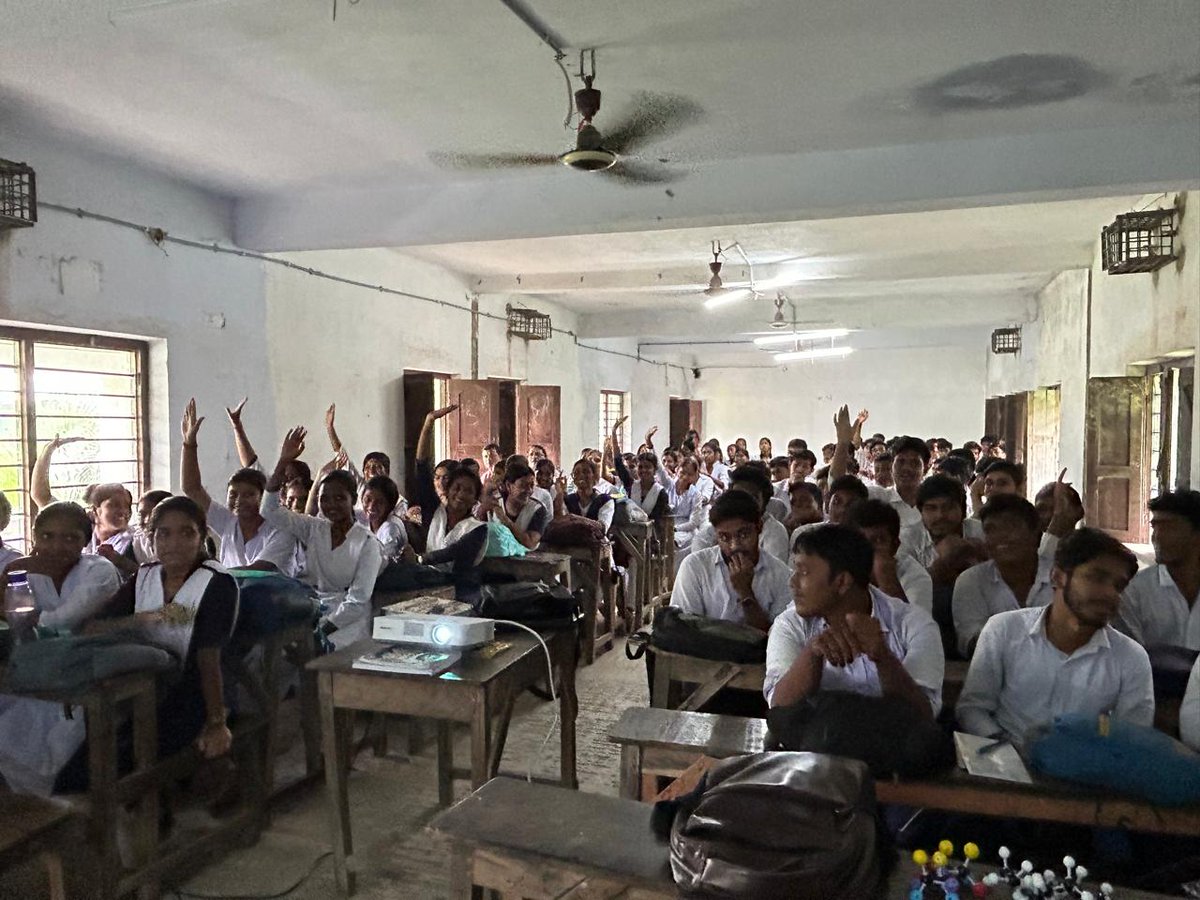 csir_iicb's tweet image. #CSIR Jigyasa Programme at Biidyadharpur Nabakumar Vidyamandir (H.S), Mandirbazar, South 24 Parganas on July 17, 2025.