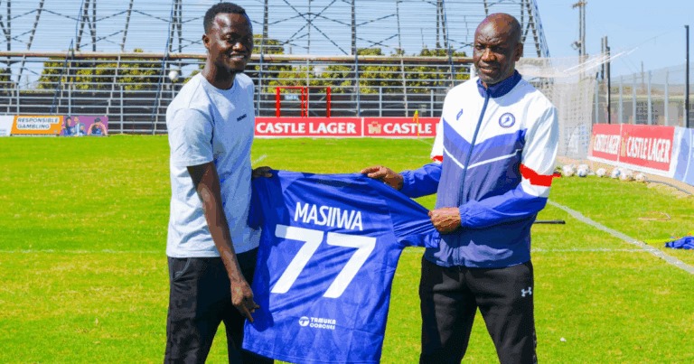 _MWOS's tweet image. MWOS FC has officially welcomed back prolific striker Innocent Masiiwa, marking a sensational homecoming for the fan-favourite forward after a six-month stint with Bikita Minerals.
READ MORE:
vist.ly/3yvd9
#MWOSMakesWinners
#TheHomeOfSportsBetting