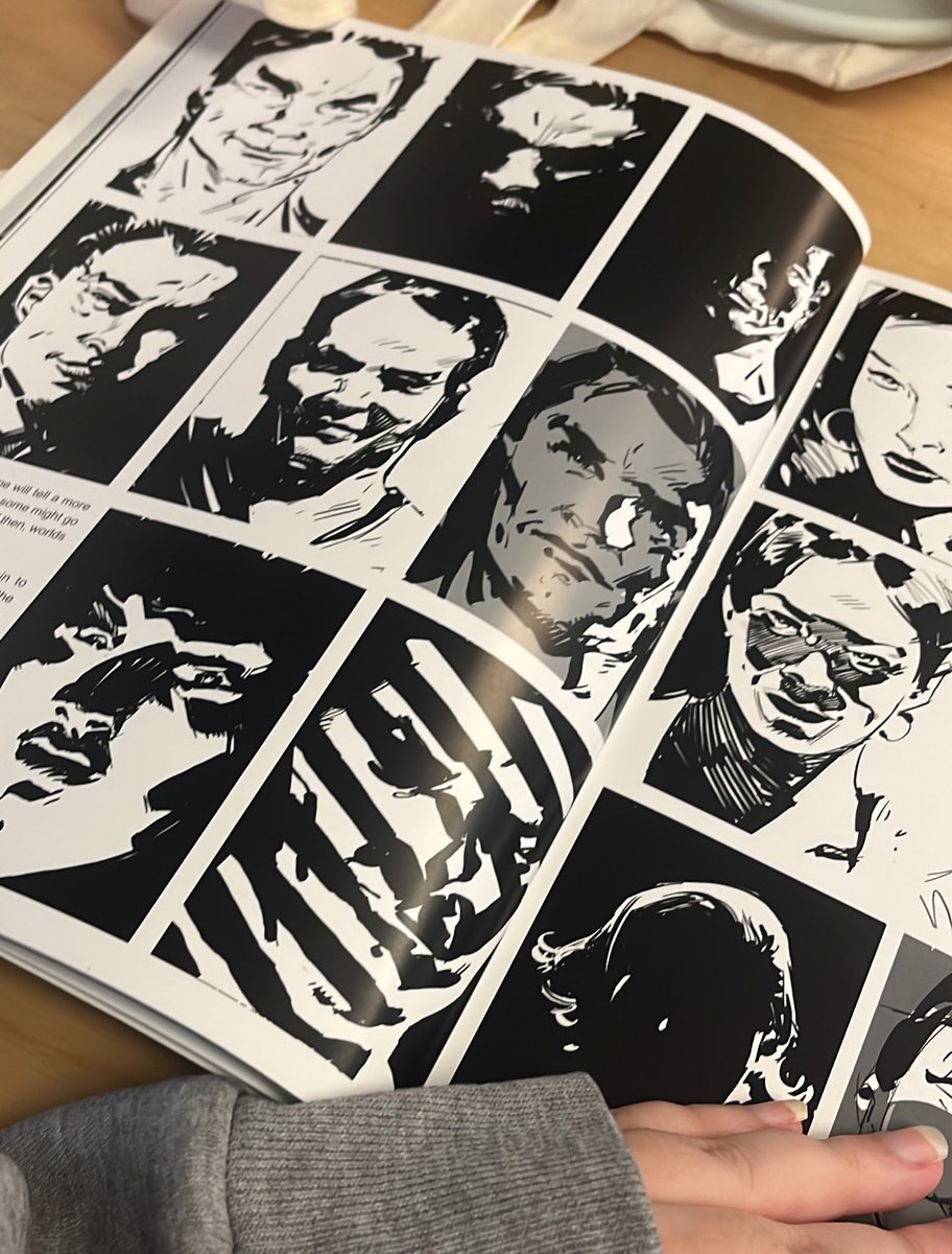 euforri's tweet image. i love the framed ink book so much. really helpful for comic panel compositions. i have so much to learn and improve on