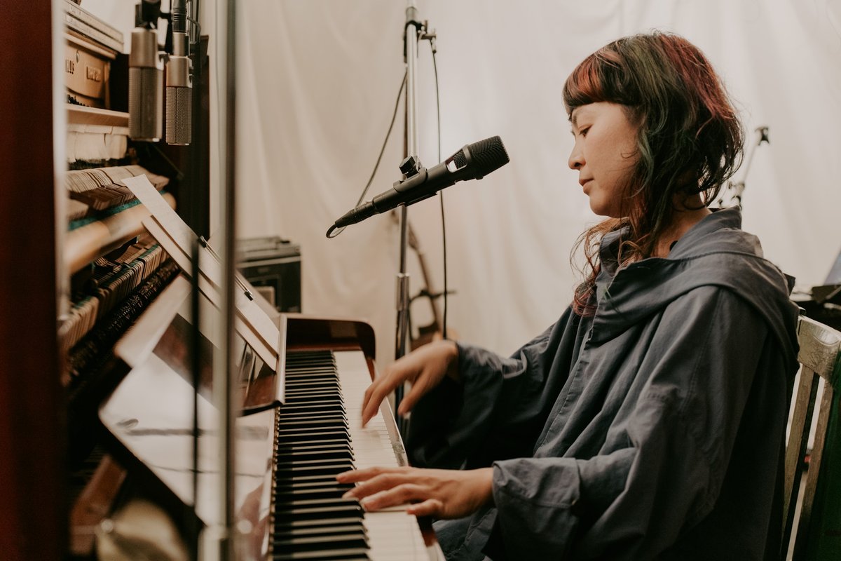 metro_kyoto's tweet image. 【超速報!!! 9/30 原田郁子 × U-zhaan LIVE@京都METRO決定!!! 早割は本日より受付開始!!! 】
本日約11年ぶりとなる待望のニューアルバム『Tabla Dhi, Tabla Dha』をリリースした日本のタブラ奏者の第一人者「U-zhaan」と、クラムボンの原田郁子とのduo公演が決定しました!!!…