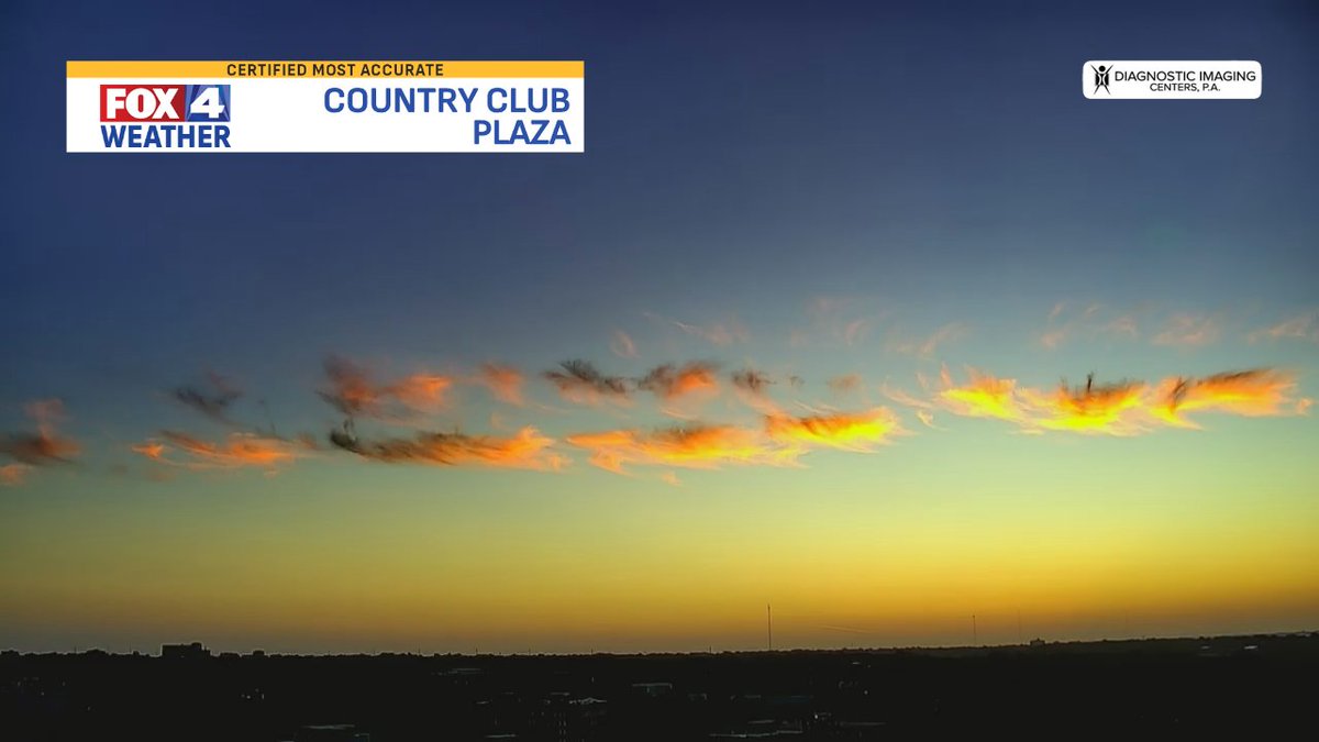 Beautiful start to the day... Warm &amp; muggy conditions expected as you head out-the-door this morning! #fox4kc