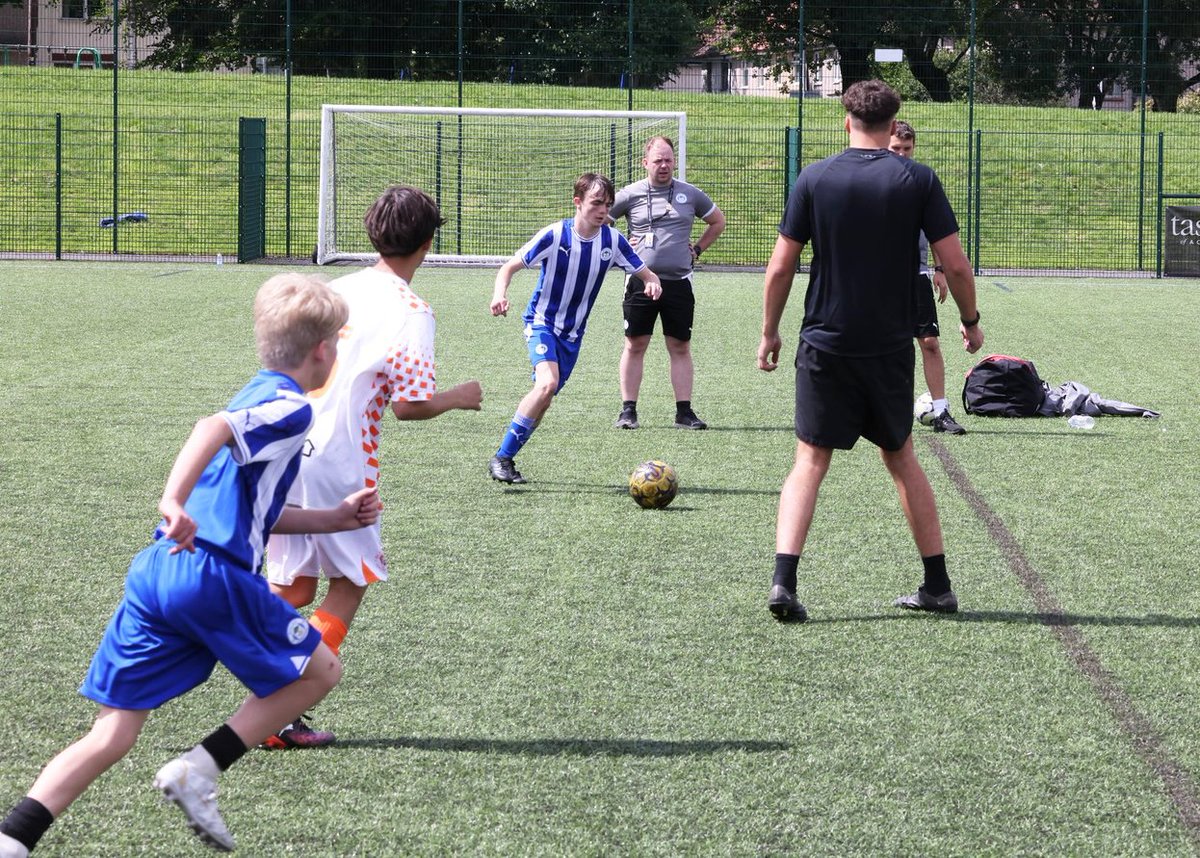 LaticsCommunity's tweet image. Last week, our Champions Programme visited Accrington Stanley Sports Hub to join other North West clubs in a football tournament 🏆

It was a great opportunity for them to meet other young people and represent Wigan Athletic in competitive fixtures ⚽️

#wafc 🔵⚪️ | @LancsVRN