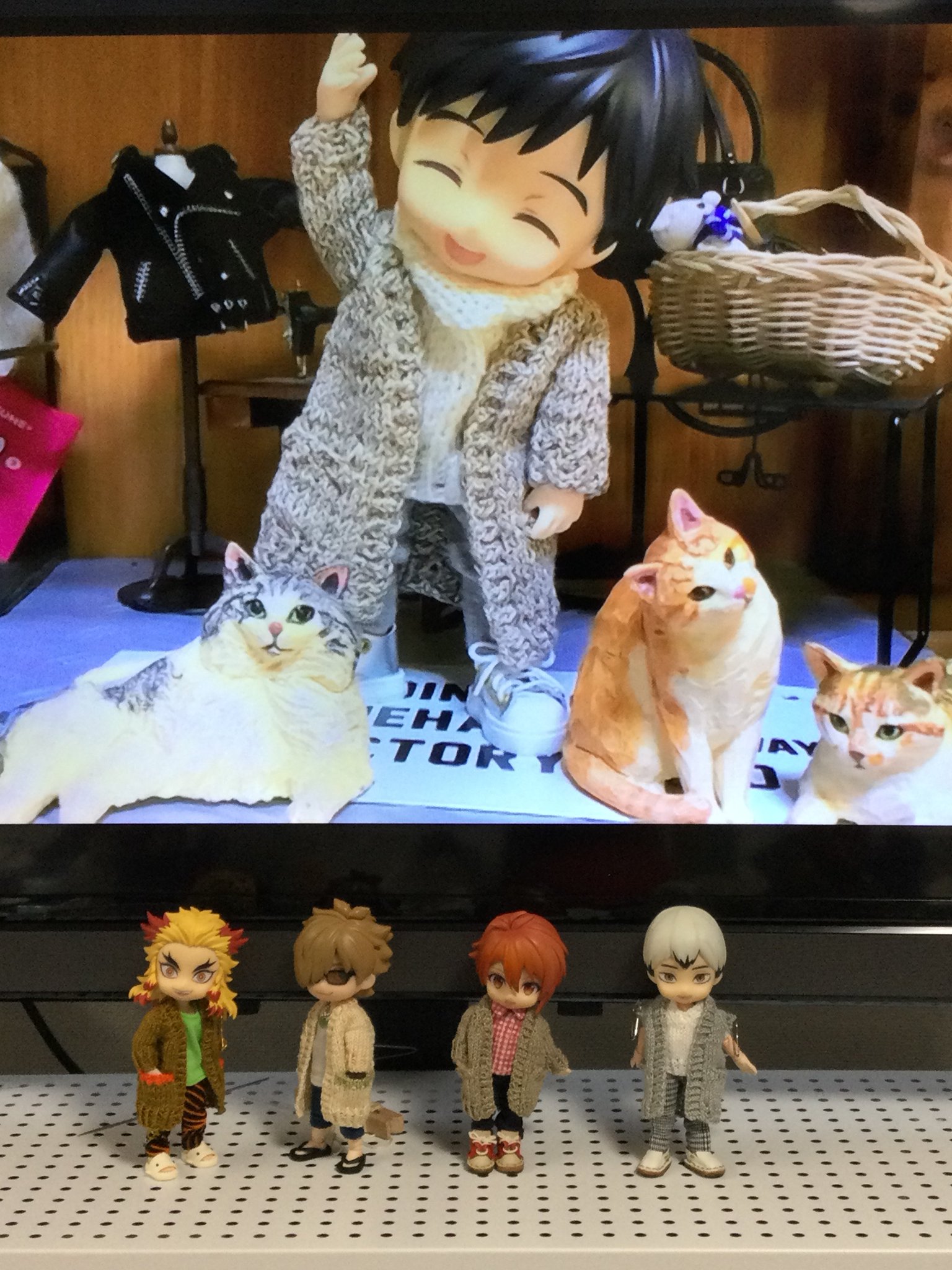 パリコレデザイナー 定価8万 ポンパドールピンクのレイヤー風ロングカーディガン パリコレデザイナー 定価8万 ポンパドールピンクのレイヤー風