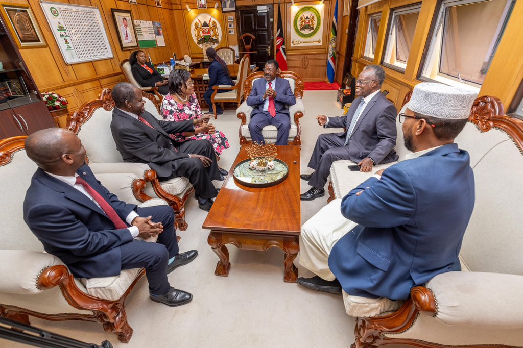 HonWetangula's tweet image. As Parliament, we remain steadfast in our commitment to supporting independent institutions and constitutional commissions such as the IEBC, to ensure they are empowered to effectively execute their mandates.
Today, I held a constructive engagement with the Chairperson of the…