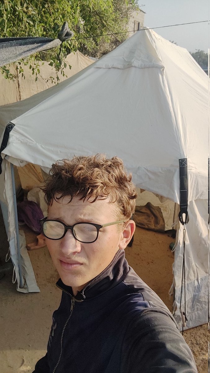 AshrafAboA6502's tweet image. Hello my friends, we were displaced the day before yesterday to a tent and now we are homeless and on the street. Please help us, even if just a little. chuffed.org/project/126359