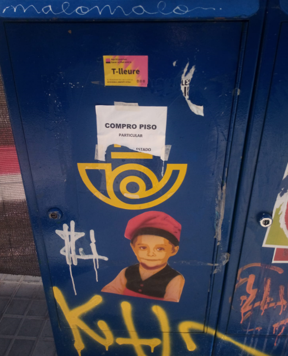 Bústia de correus. Juliol 2025. Eixample, Barcelona.