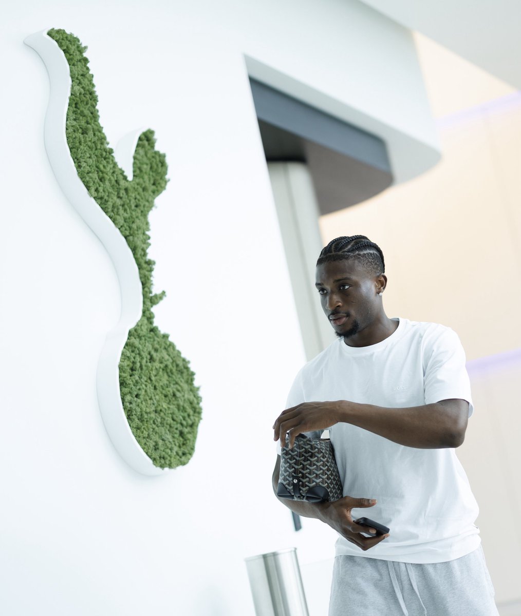 👋 🇬🇭 ⭐️
