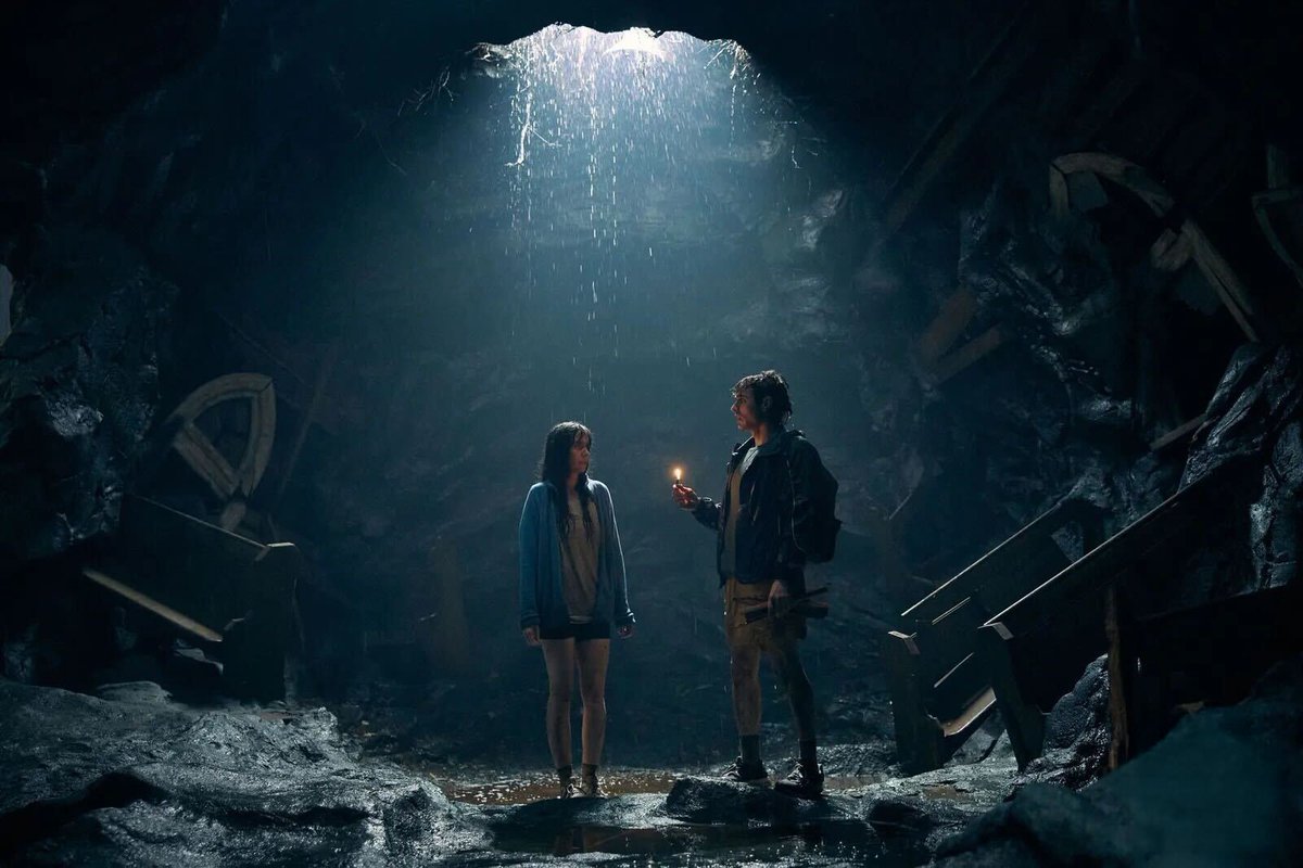 m77oz's tweet image. TOGETHER might be slightly too ambitous for its own good but there's no denying this is a fun flick with grade-A practical effects & nightmarish imagery. It's high concept with clever execution, this will definitely get some audible reactions in theaters. Great debut for Shanks.