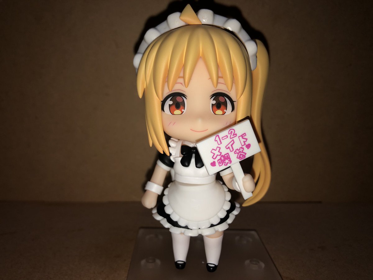 TORYNAKAMINE's tweet image. ねんどろいどメイド服ぼっちちゃん届いたんですけど、誰でもメイド服にできる神仕様ですねぇ