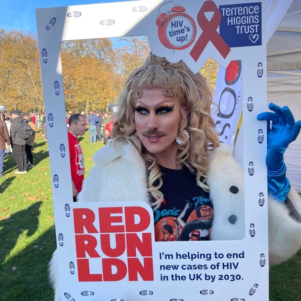 THTorguk's tweet image. Join #RedRun25 to support Terrence Higgins Trust and make a real difference to the lives of people living with HIV.
🏃♀️ Walk or run 5K or 10K
📅 Saturday 22 November
📍 Victoria Park, East London
Sign up now to avoid missing out
👉 redrun.org.uk/registration-2…