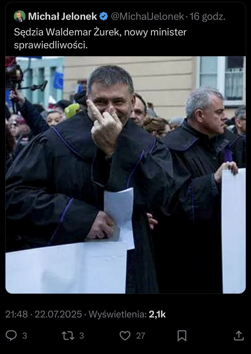 MW1000000's tweet photo. @MichalJelonek Tak się zastanawiam Jelonek.. jak to jest być zwykłym gnojem?
Jak się z tym człowiek czuje i czy w ogóle zdaje sobie z tego sprawę? I jak to jest stawać codziennie rano przed lustrem mając świadomość tego, jak bardzo jest się maluczkim? 
Opowiesz o tym @MichalJelonek ? #żurek https://t.co/SZez652NYR