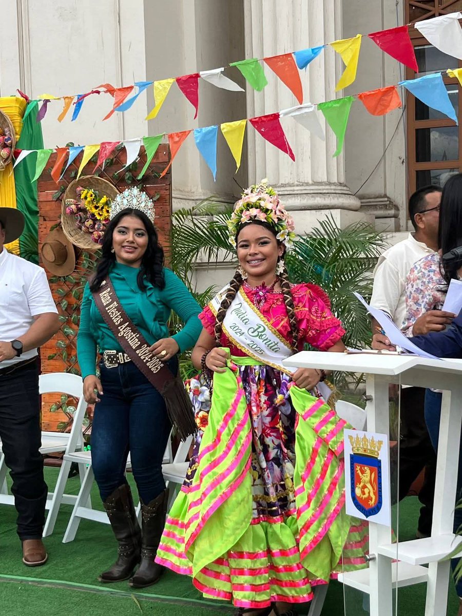 Jean Carloss Nic (@jeancarlossnic) on Twitter photo 🎉✨ ¡Inician las Fiestas Tradicionales de Managua 2025! 🙌🏼🎊
Este martes 22 de julio, la Alcaldía de Managua (ALMA) realizó el lanzamiento oficial en la emblemática Plaza Soberanía 🇳🇮, frente al Palacio Nacional 🏛️, en honor a nuestro santo patrono Santo Domingo de Guzmán ✨🌻. 🎉✨ ¡Inician las Fiestas Tradicionales de Managua 2025! 🙌🏼🎊
Este martes 22 de julio, la Alcaldía de Managua (ALMA) realizó el lanzamiento oficial en la emblemática Plaza Soberanía 🇳🇮, frente al Palacio Nacional 🏛️, en honor a nuestro santo patrono Santo Domingo de Guzmán ✨🌻.
