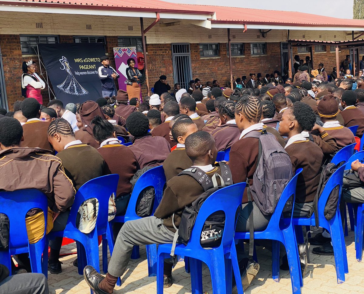 Teenage Pregnancy and STI Awareness Drive Campaign clocks its 2nd day at Vuwani High School in Soweto. The awareness drive focuses on alerting young women and men about the dangers of having babies at a young age and the dangers of engaging in sexual activities at a young age.