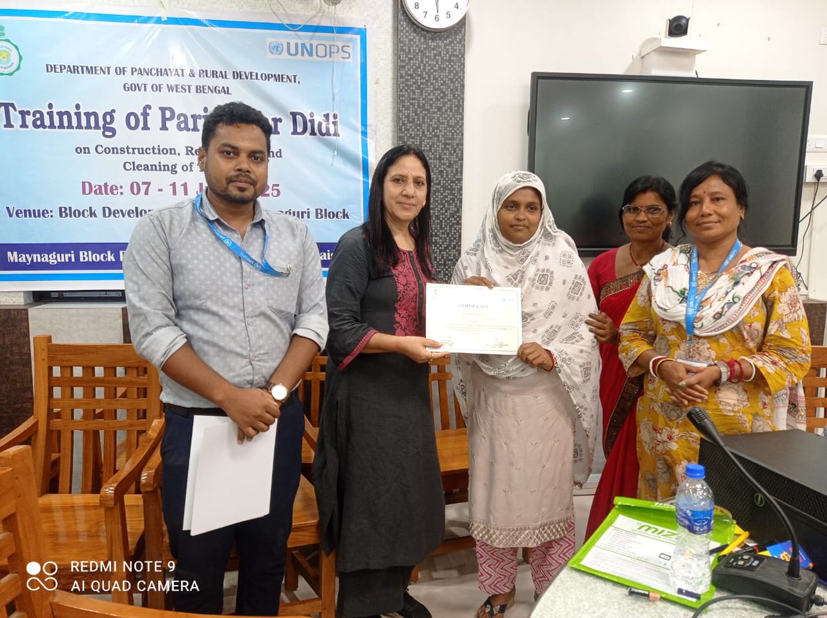 5 Days Training of Parishkar Didi on the construction of new toilets, retrofitting and cleaning of public toilets
Maynaguri Block, Jalpaiguri District where 17 Parishkar Didis were trained in the construction of new toilets, retrofitting of toilets and cleaning public toilets.