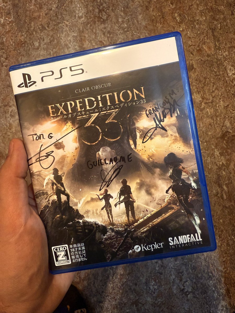 AxRiff's tweet image. Un grand merci à Guillaume, Tom et François de @SandfallGames pour cette joint venture avec @UnrealEngineJP au #CEDEC2025 ! Bon courage pour la suite et hâte de vous voir rafler le GOTY amplement mérité !