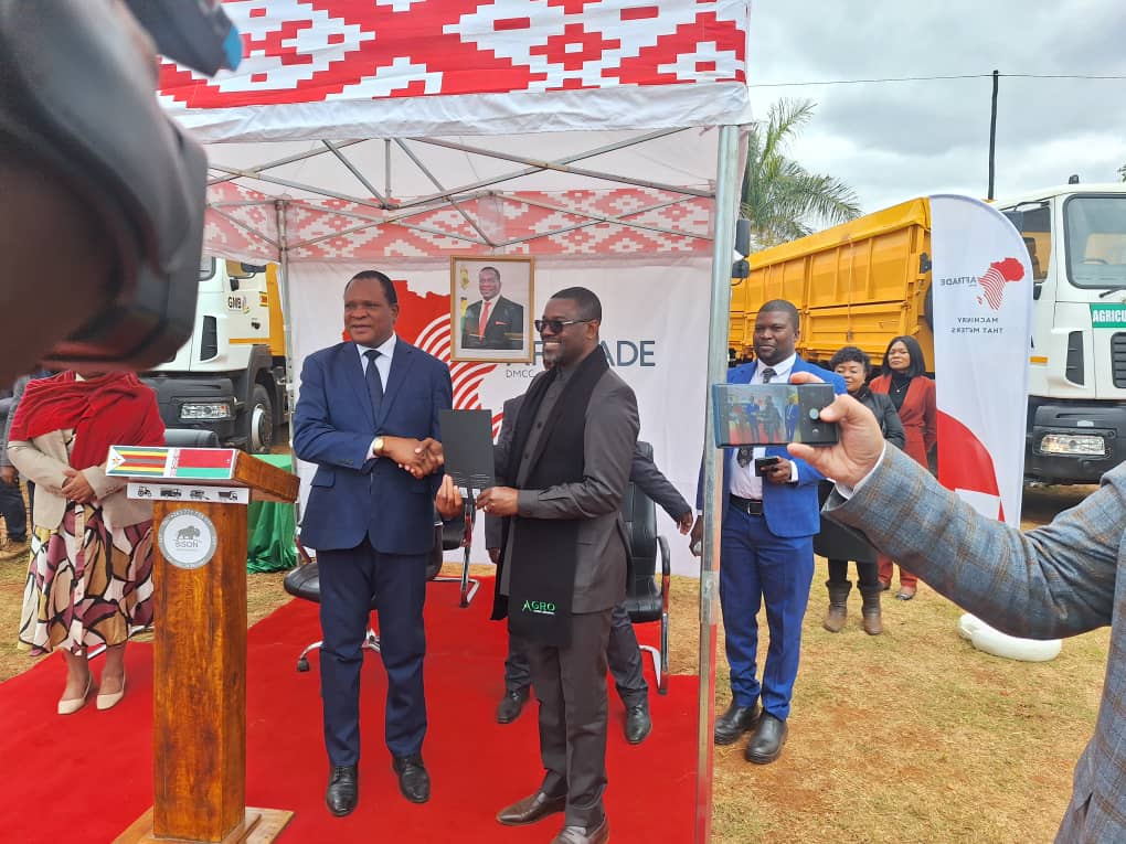The Minister of Lands, Agriculture, Fisheries, Water and Rural Development Dr. Anxious Jongwe Masuka, today, handed over  20 X 40 ton grain trucks which were commissioned by His Excellency, President Emmerson Dambudzo Mnangagwa.