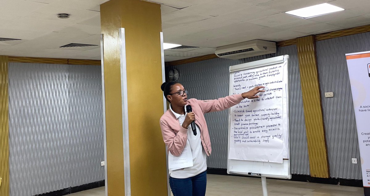 videaug1's tweet image. Happening Now: Group Presentations &amp;amp; Responses MDA’s

-Our Team Lead @Rosette_Nandutu presenting on behalf of Group 2 (Youth inclusivity in the Agro-Industrialization)

#YouthEmpowerment 
#NationalYouthManifesto20262031
@EUinUG