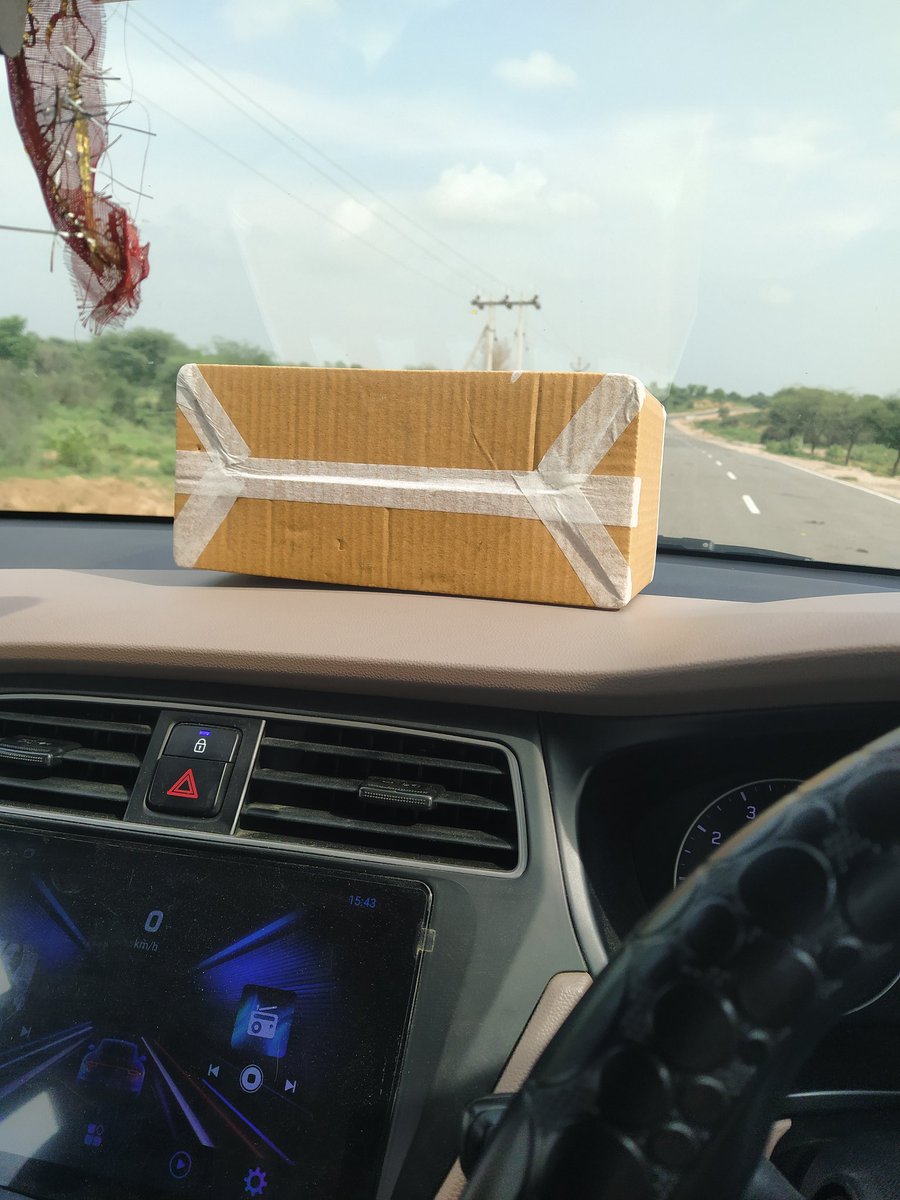 फाइनली आज मैंने वो पार्सल रिसीव कर लिया है☺️😍😍☺️
लगाओ अनुमान 🤔