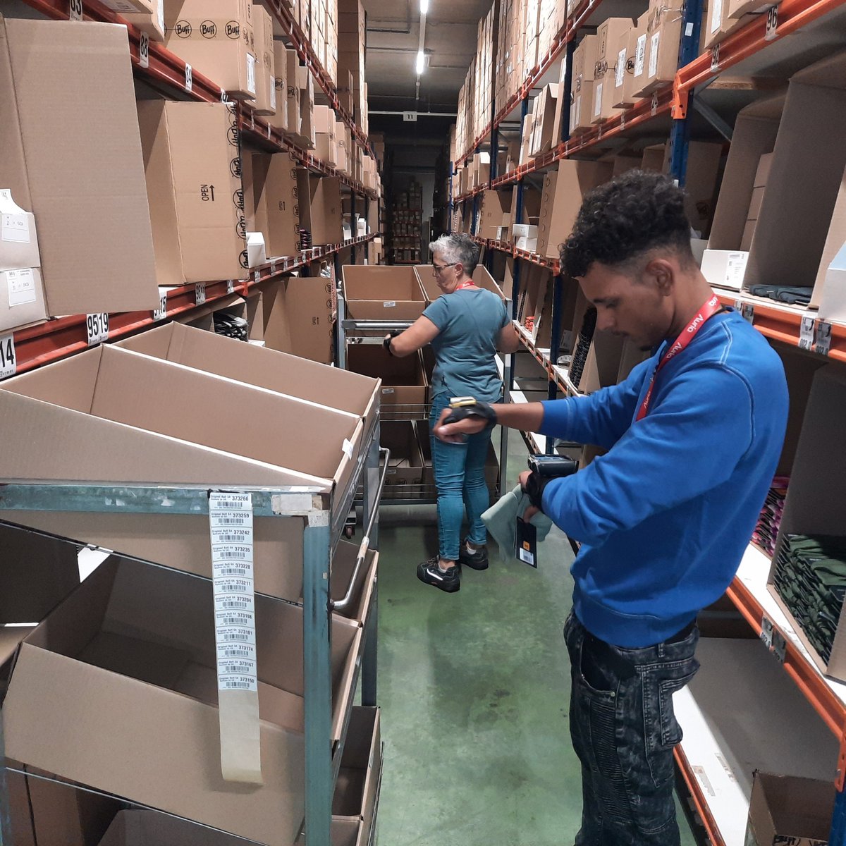 📦<a href="/auria_grup/">Àuria</a> obre inscripcions a una nova formació d’auxiliar polivalent de magatzem, amb el suport d’OriginalBUFF! Una oportunitat per millorar competències i accedir al món laboral! 💼🚀

🔗 diarideladiscapacitat.cat/auria-obre-ins…