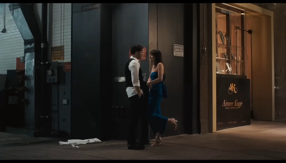 cvansexual's tweet image. Love how Celine Song uses shots like this to show the difference between characters through a single frame.