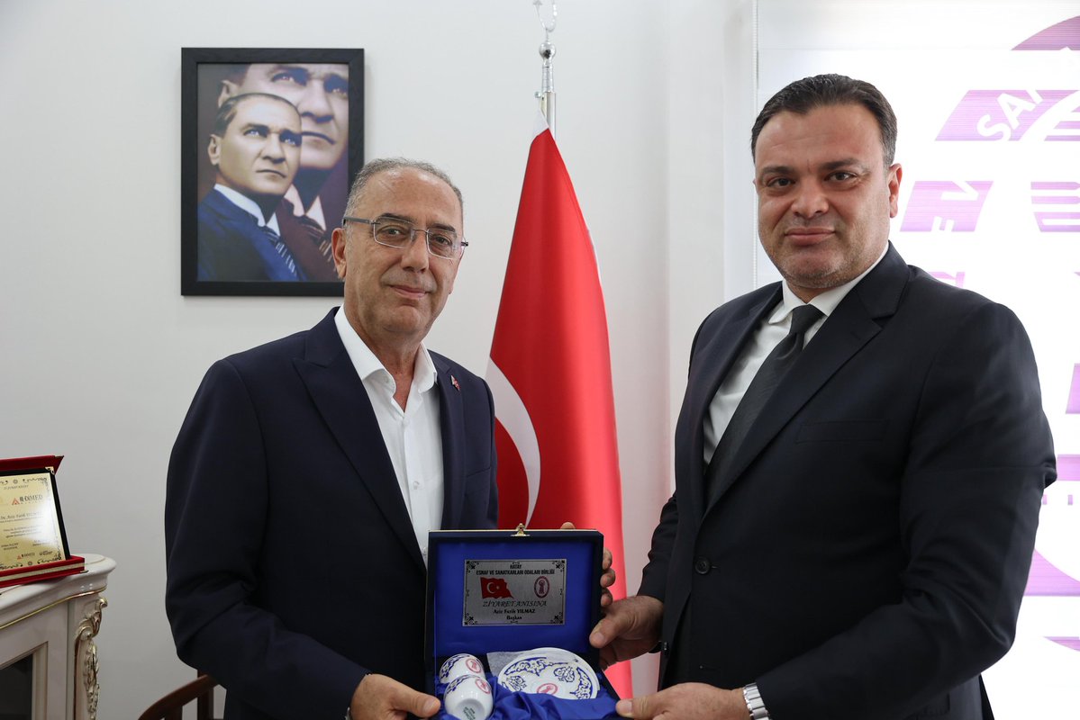 inaciyapar's tweet image. Hatay Esnaf ve Sanatkarlar Odaları Birliği ve Hatay Şoförler Odası Başkanımız Sayın Aziz Fatih Yılmaz ve oda başkanlarımızla bir araya geldik.
Esnaf camiamıza yönelik yürütülen çalışmalarla ilgili istişarelerde bulunduk.
