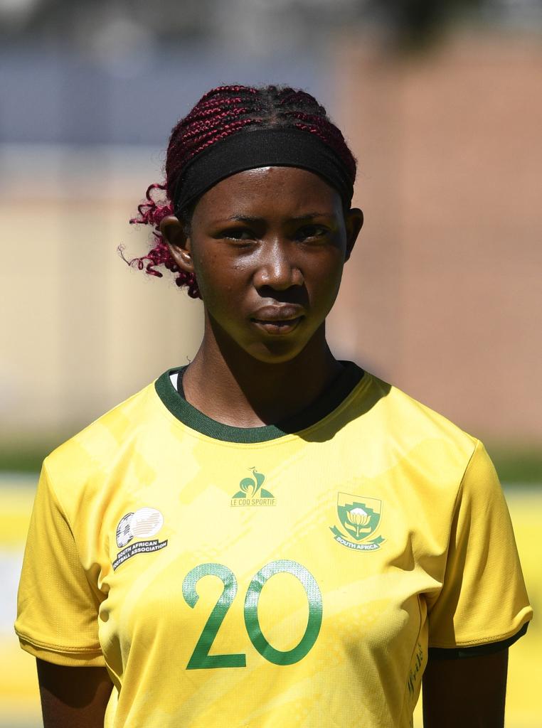 iDiskiTimes's tweet image. ๐๐ฅ๐๐๐๐๐ก๐ โผ๏ธ
Banyana Banyana duo Adrielle Mibe & Ayesha Moosa have signed international contracts.
Mibe has signed for the University of Arizona in the US while Moosa will join CD Argual in Spain.