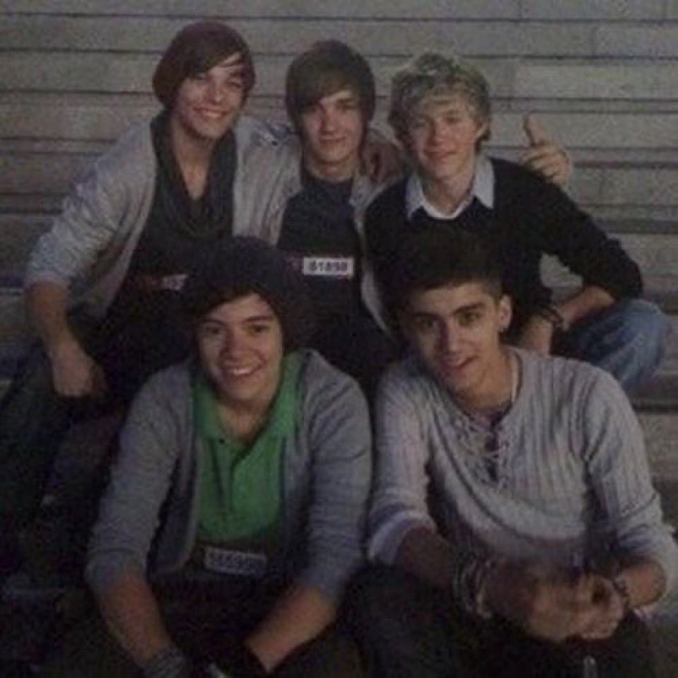 locasthings1D's tweet photo. We are still the greatest team that the world has ever seen.
Happy 15th anniversary!!!! 
Today is more harder, Liam miss you always our angel in heaven🩷✨
❤️💙💛💚🇮🇪

#OneDirection15Years #15YearsOfOneDirection #15Yearsof1D @onedirection https://t.co/MiZROV4OAr
