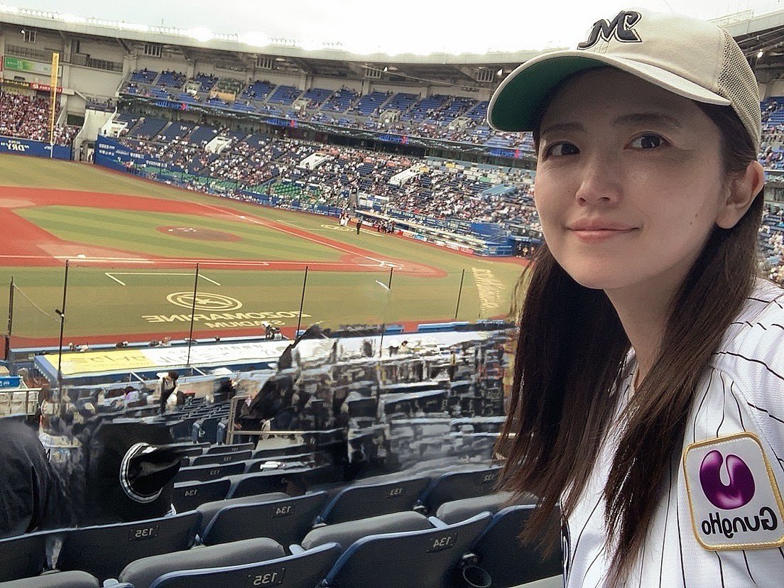 Ririko_kinosita's tweet photo. 今日はお家で���ールスターを見てます⚾️

私はソフトバンク推しです⭐️

ですが、

パ・リーグならなんでも見にいってます！

セ・リーグも詳しくなりたいなぁ^ ^ https://t.co/hGcRx79Oxr