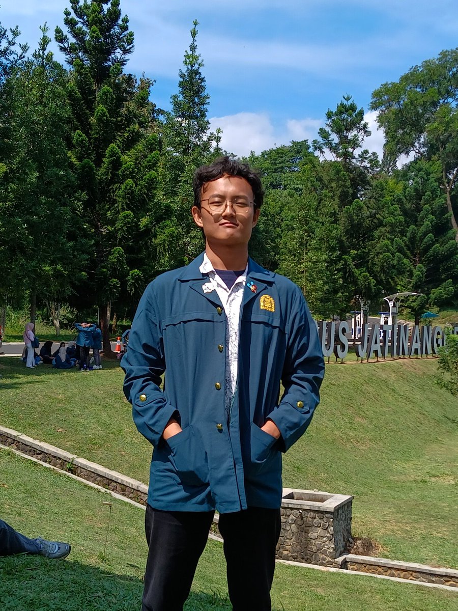 maechl_rn's tweet photo. Membantai atau terbantai

#VenturionsSelcaDay https://t.co/6nRGMtY07N