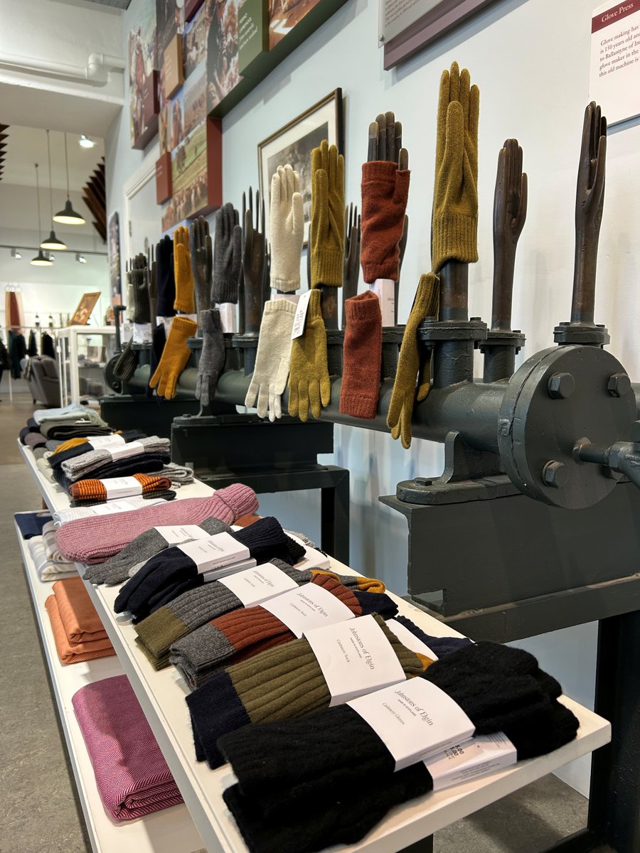 FamouslyHawick tweet media