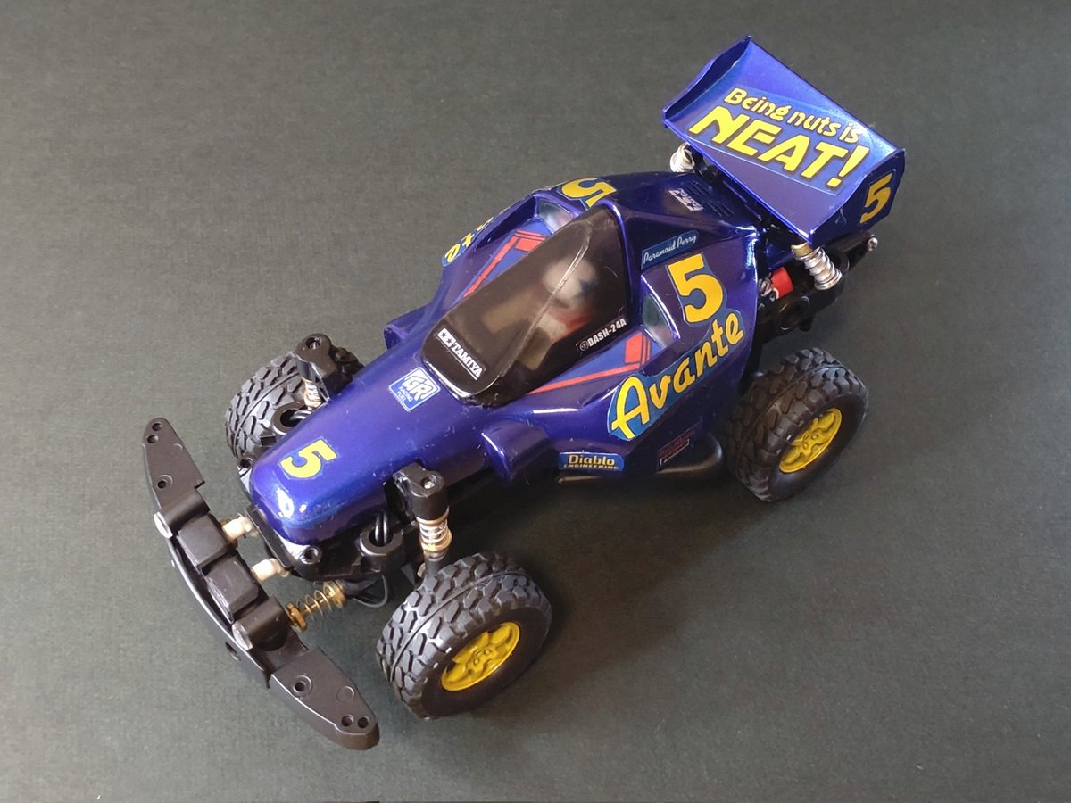 akira_qn's tweet image. #俊作会長を偲んでタミヤ製品をアップしよう
ご逝去を悼み、謹んでお悔やみ申し上げます。 私のタミヤ人生は、ほぼミニ四駆ですがスケールモデルもいくつか組まさせていただきました。これからもいろいろなキットで楽しく遊びます!