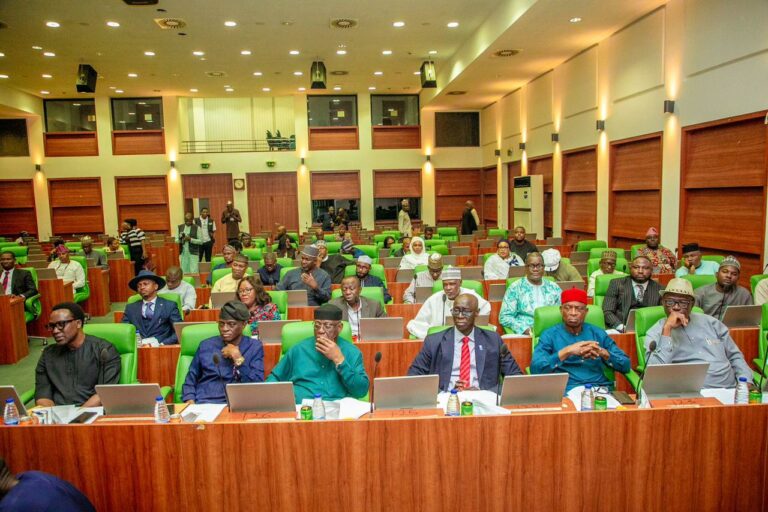 NiMet Seeks Amendment of Act to Boost Cost Recovery, Service Delivery thetravelport.org.ng/nimet-seeks-am… via @The Travel Port 
<a href="/nimetnigeria/">NiMet</a> <a href="/WMO/">World Meteorological Organization</a> <a href="/LOSairport/">Lagos Airport</a>
