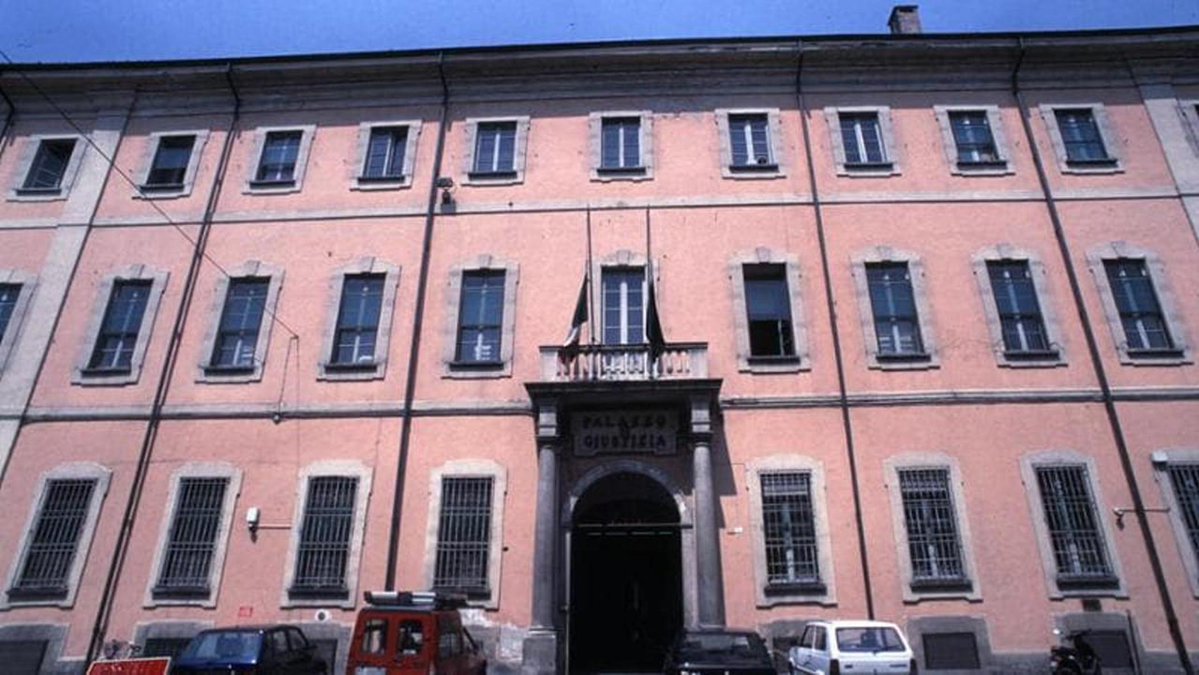 rep_milano's tweet image. Corruzione a Pavia, carabiniere condannato a quattro anni: favori e protezione a un imprenditore milano.repubblica.it/cronaca/2025/0…
