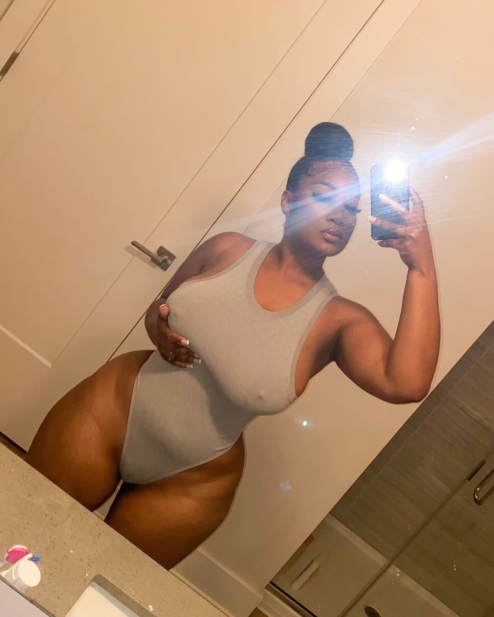 yogirlcandy1's tweet image. Do men still love natural women like this who don鈥檛 got BBLs