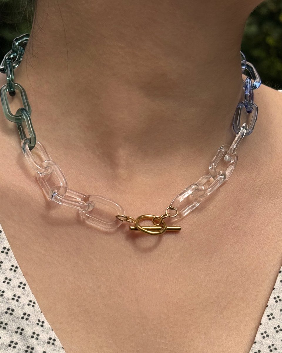 CGS - The Contemporary Glass Society (@cgsuk) on Twitter photo Featured Maker: Burcu Sevgor of @JukjuGlass
An engineer originally, she crafts playful, expressive glass jewelry and objects from her London studio ā inspired by nature, nostalgia & everyday joy.
š  cgs.org.uk/artists/jukju-ā¦
#GlassArt #CGS #FeaturedMaker Featured Maker: Burcu Sevgor of @JukjuGlass
An engineer originally, she crafts playful, expressive glass jewelry and objects from her London studio ā inspired by nature, nostalgia & everyday joy.
š  cgs.org.uk/artists/jukju-ā¦
#GlassArt #CGS #FeaturedMaker