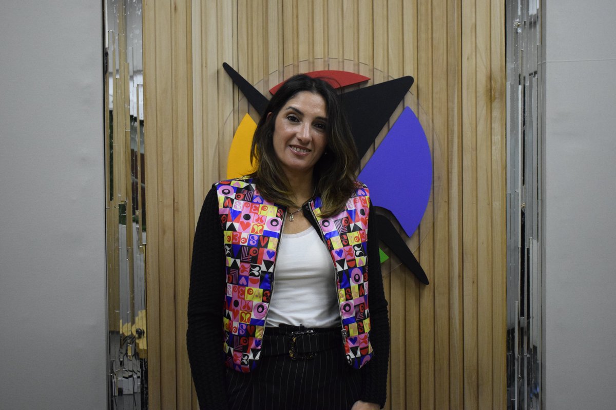 FrecuenciaZero's tweet image. 🔴Al Aire ➡️ #CódigoDeBarras

🗞️ @GiselaLarzabal nos cuenta sobre el crédito, la planificación y el cambio de chip:  el nuevo lenguaje que las pymes tienen que aprender en #CódigoPyme 

💻twitch.tv/frecuenciazero 
📻 FM 92.5