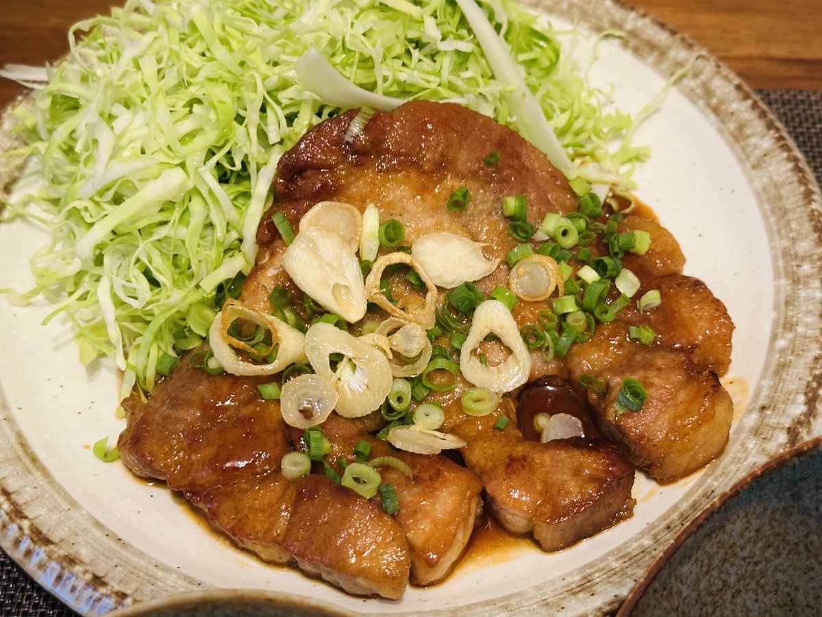 ステキにトンテキ 