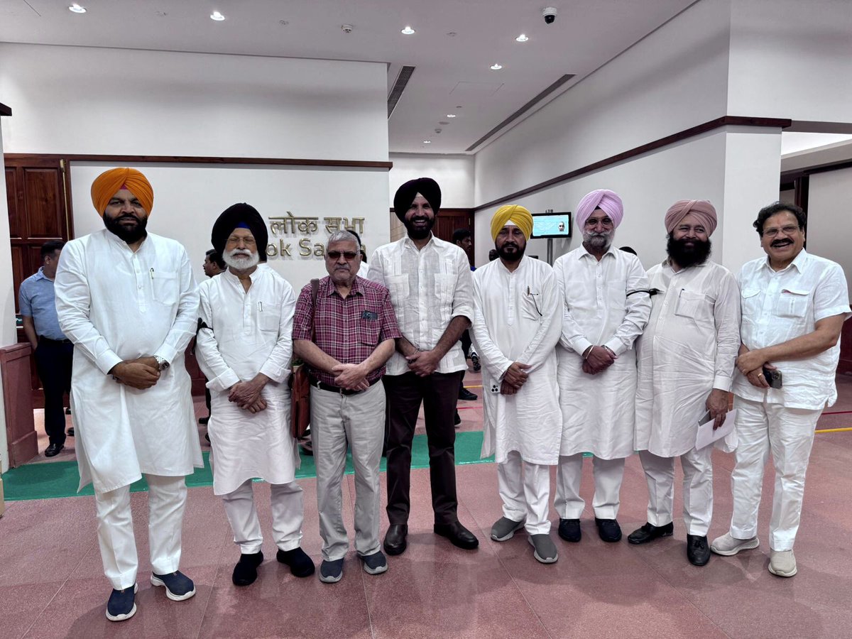 Today stood together with fellow MPs and senior Congress leaders in Lok Sabha to submit an Adjournment Motion to Hon’ble Speaker, raising urgent national concerns:

1️⃣ Security threat to Sri Harmandir Sahib (Golden Temple) – Demanding immediate action and clarity on emerging